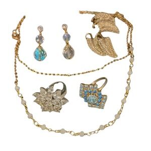 Rhinestone Rings Earrings Necklace Set‎ Costume Jewelry Vintage SKUJ089